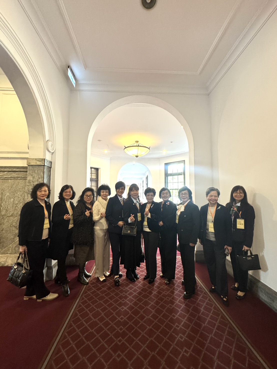 1140105 廖年亨理事長率領本會理監事入府晉見總統