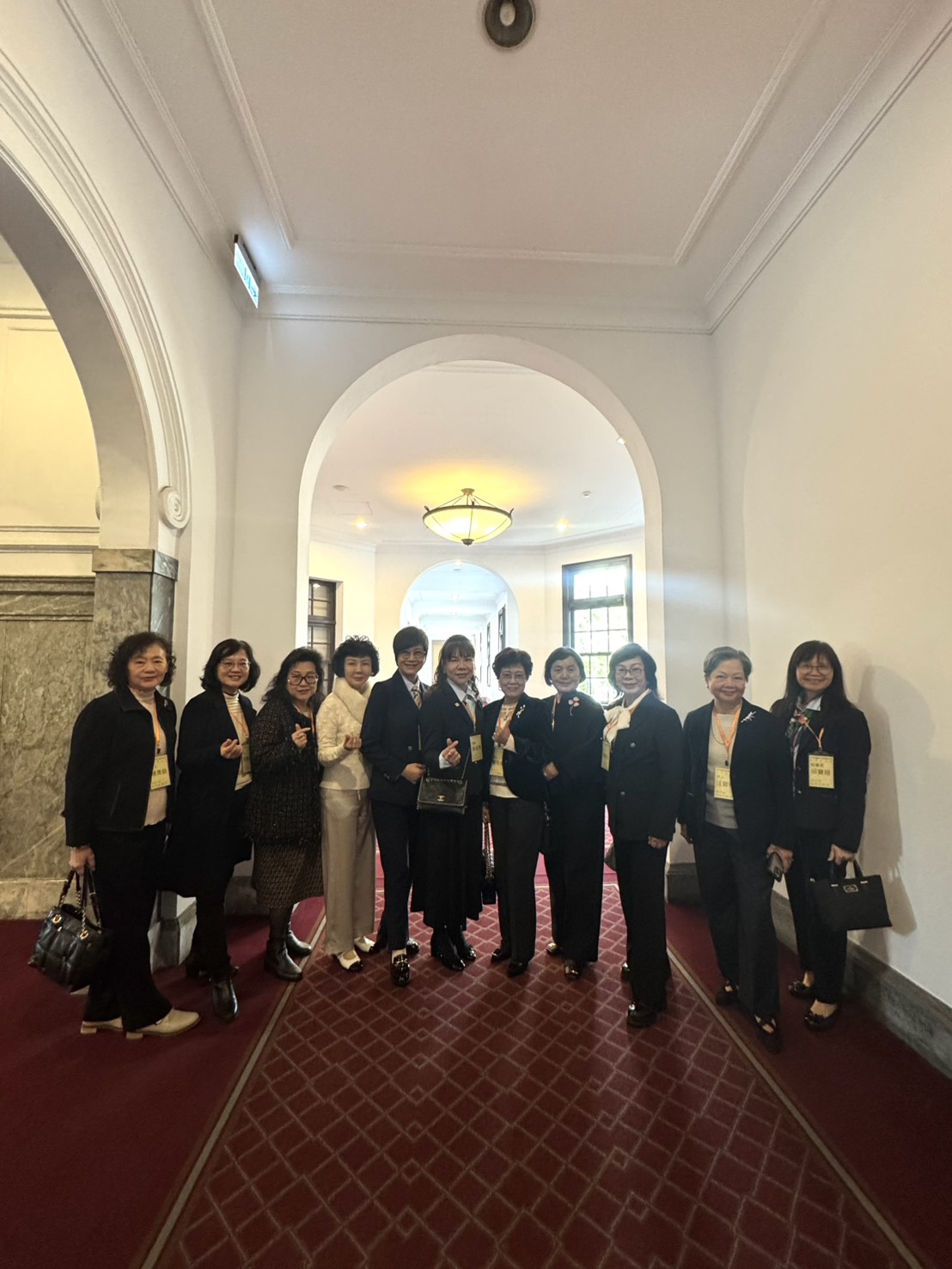 1140105 廖年亨理事長率領本會理監事入府晉見總統