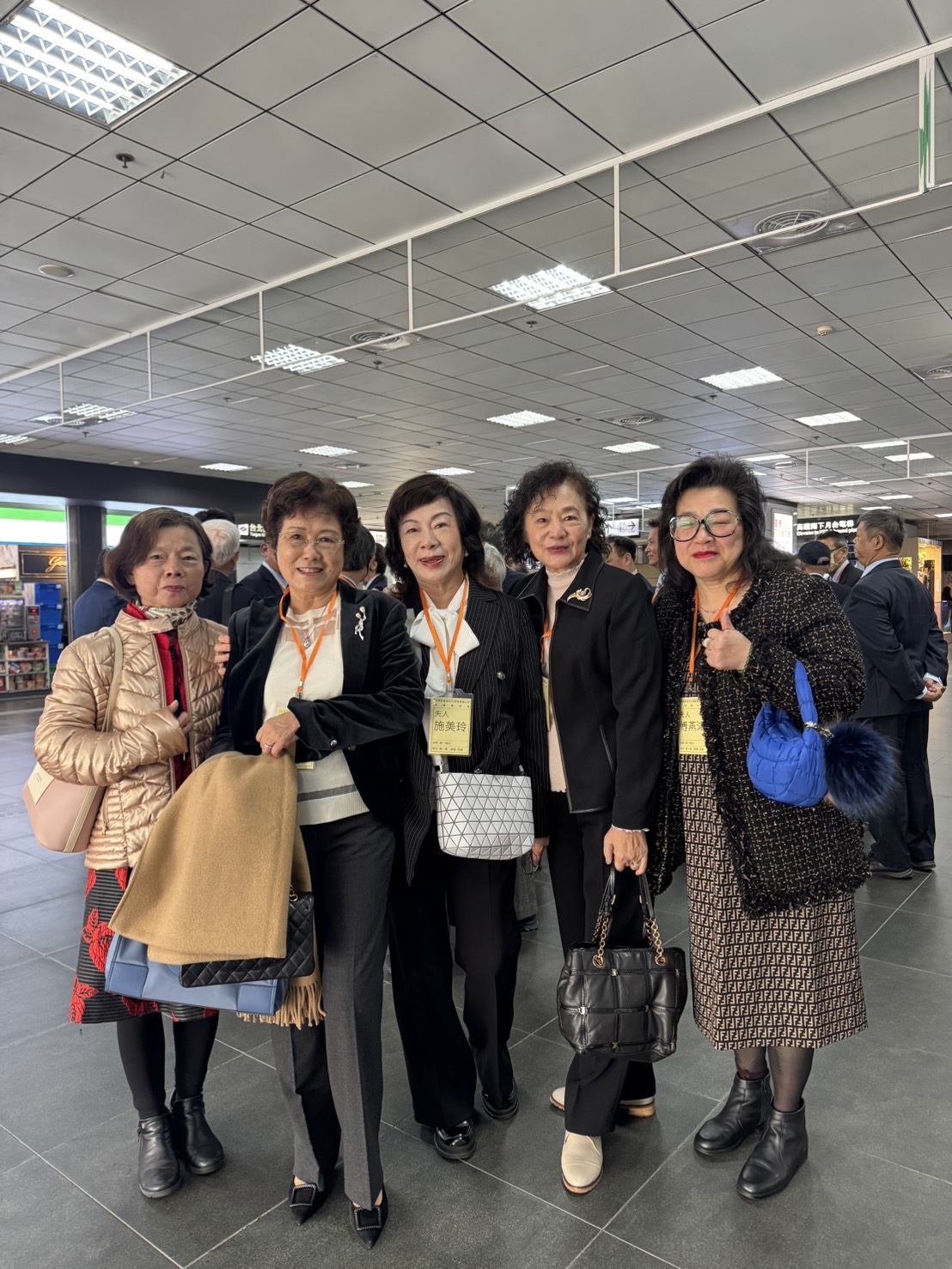 1140105 廖年亨理事長率領本會理監事入府晉見總統