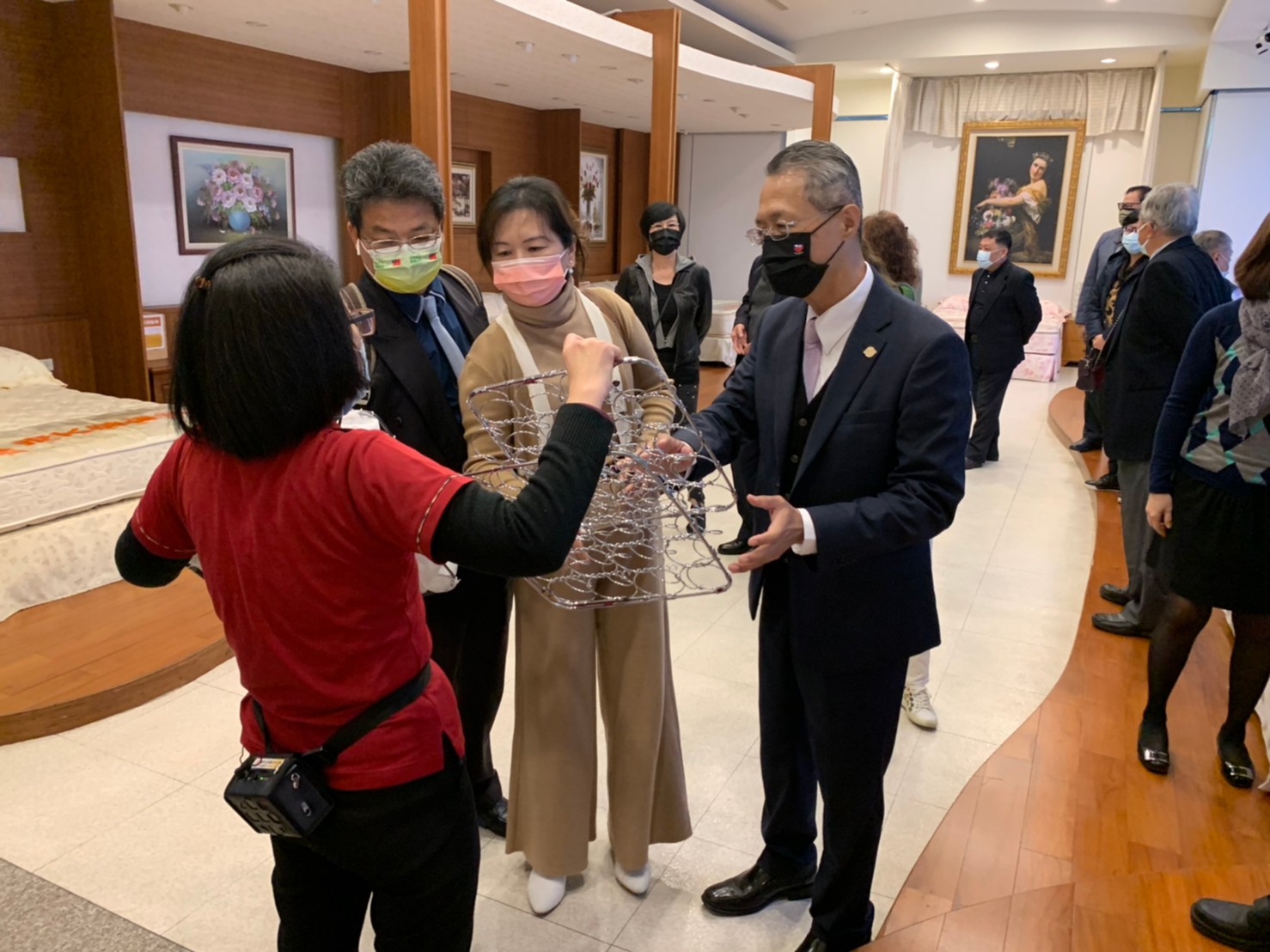 徐理事長在桃園舒眠文化館召開之第一屆第九次理監事聯席會主持會議