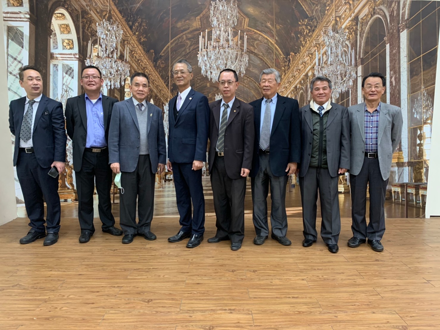 徐理事長在桃園舒眠文化館召開之第一屆第九次理監事聯席會主持會議