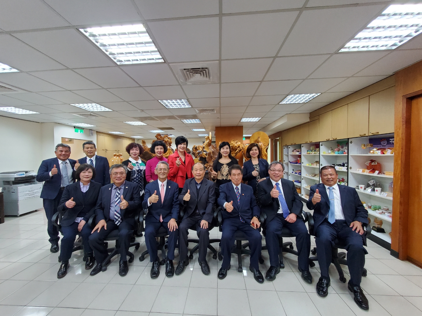 本會第一屆第三次會員代表大會在台南夏都商旅舉行內政部張科長應邀參加並致詞