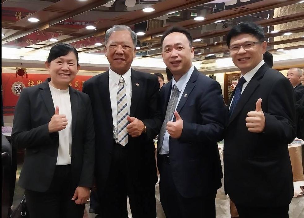 1120419軍友社在英雄館 凱旋廳照的陳育琳中將主任 劉慶斌海畢中將主任