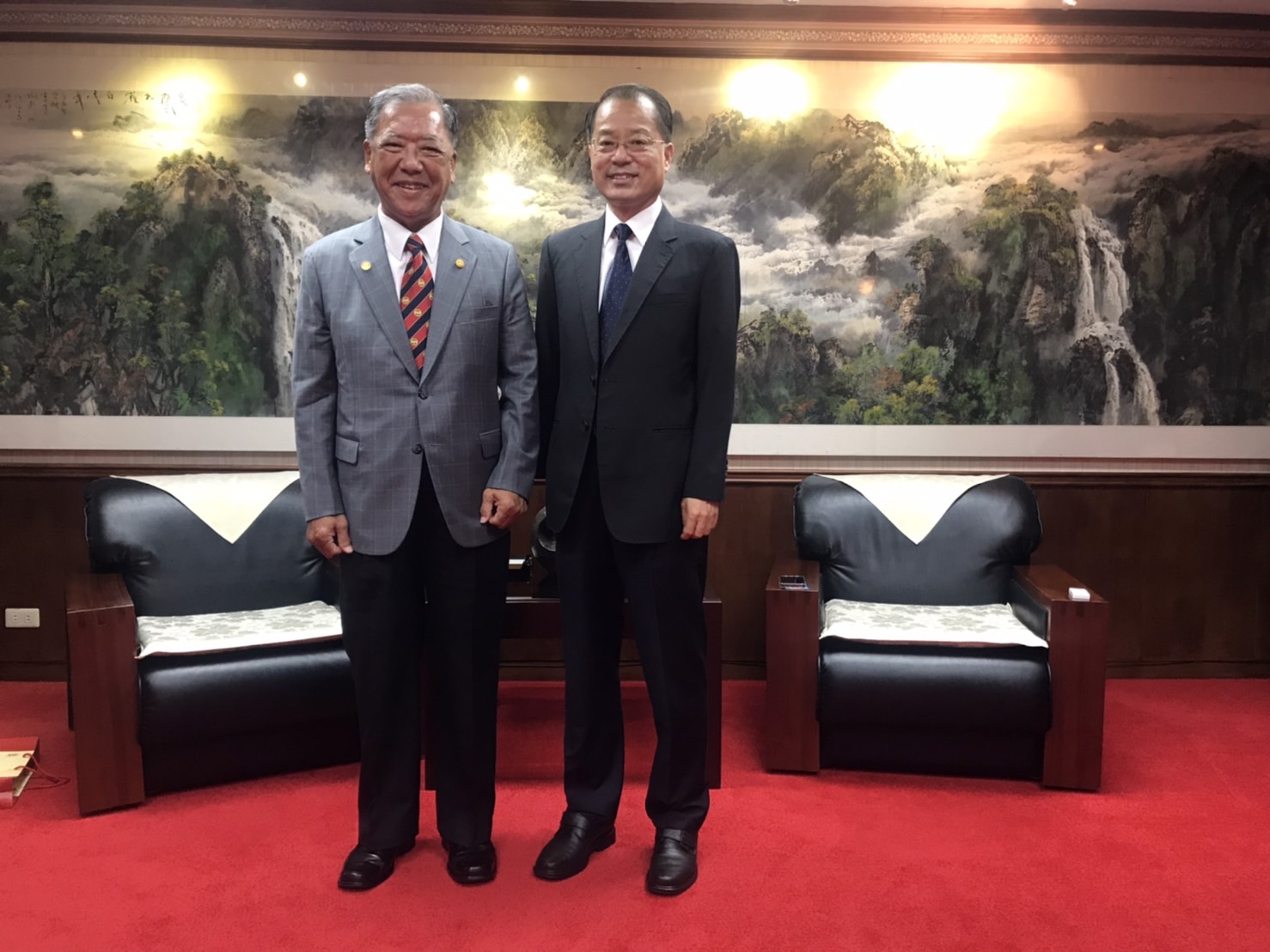 1110818王清水理事長在警政署拜會黃明昭署長