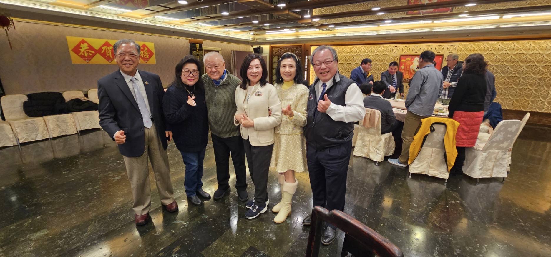 1140211 本會王清水理事長、常務理事劉宏洲應邀出席台玻董事長林伯豐先生於國軍英雄館​設宴款待